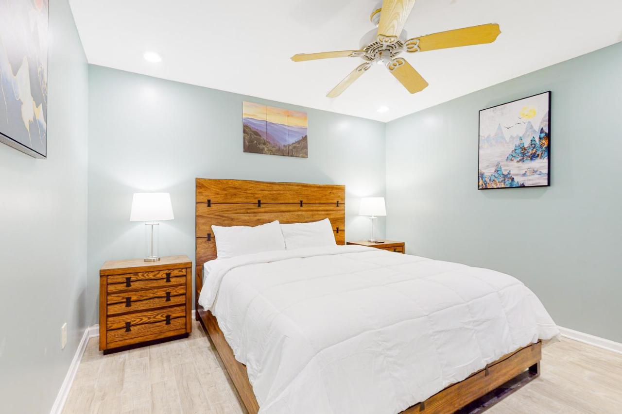 Smoky Mountain Castle Caretaker'S Apartment Sevierville Buitenkant foto
